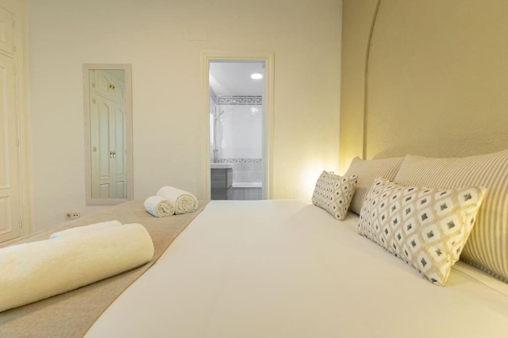 Triana Deluxe By Valcambre Apartament *