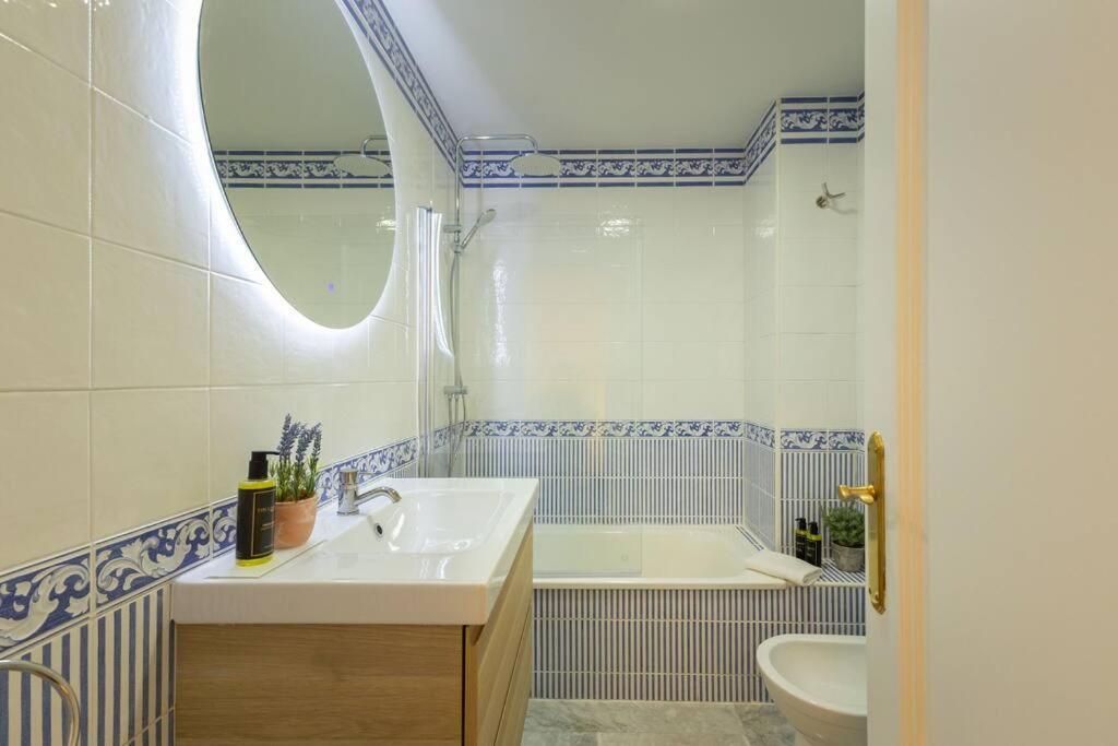 Triana Deluxe By Valcambre Sevilha